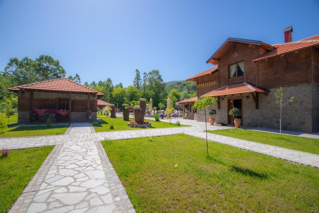Apartamento Etno Selo Svodje Vlasotince Exterior foto